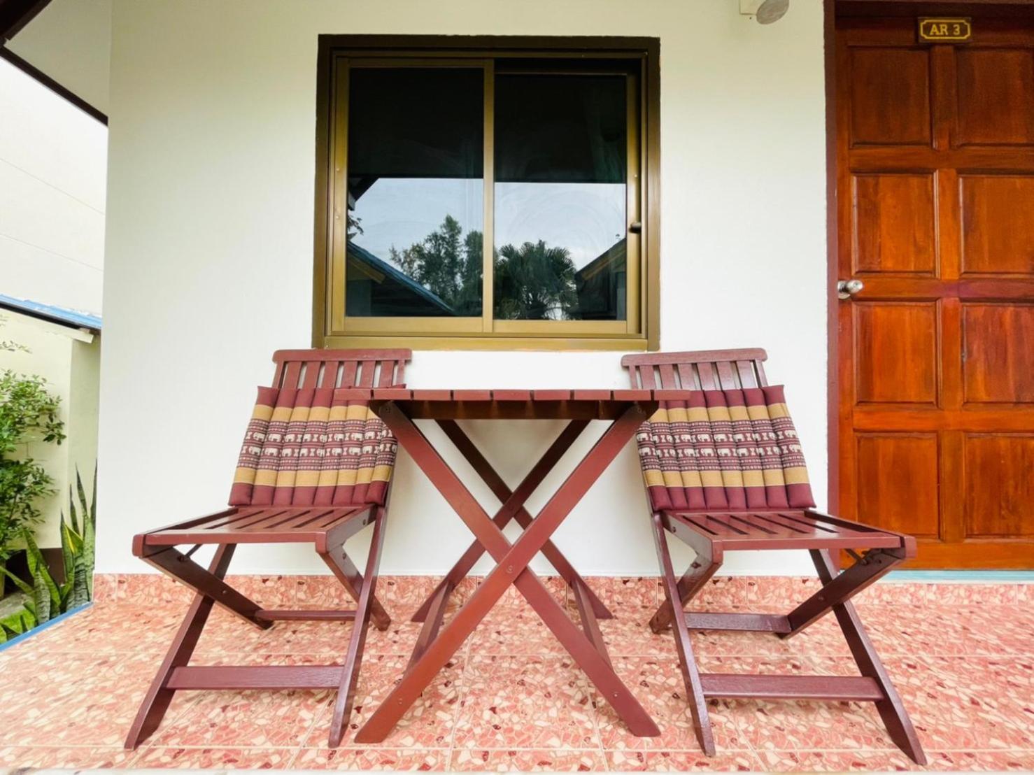 Lanta Arrow House Hotell Ko Lanta Eksteriør bilde